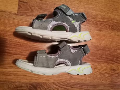 Chlapčenské sandálky, 30