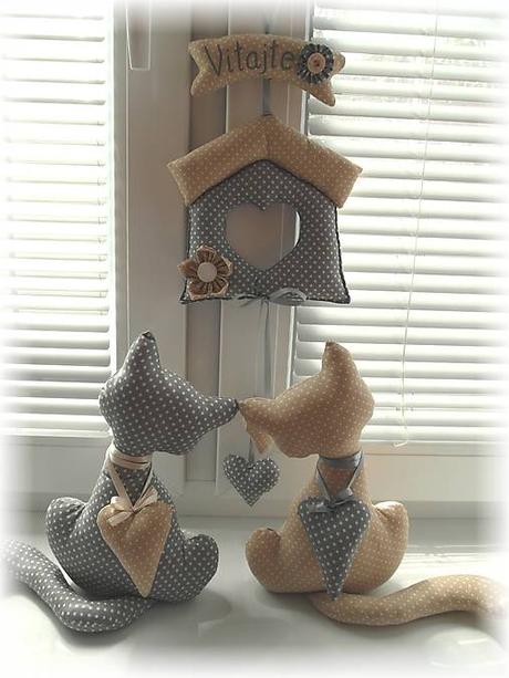 Mačička šedo-bežová,