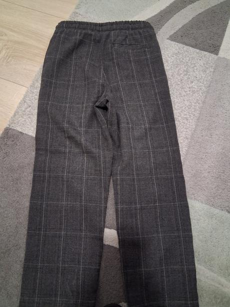 Spoločenské nohavice, sinsay,122