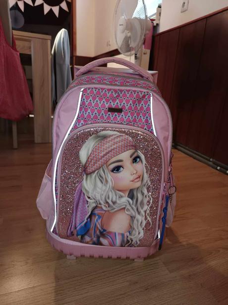 Top model školská taška na kolieskach, 