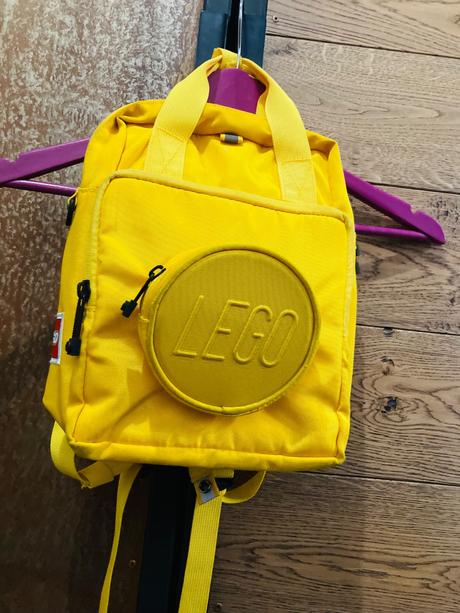 Nadherny ruksak zn.lego original,