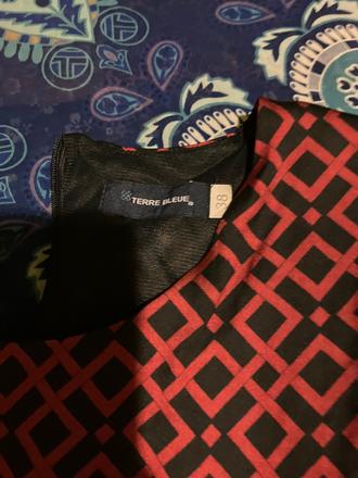 Šaty farebné ,nekrčivé, s