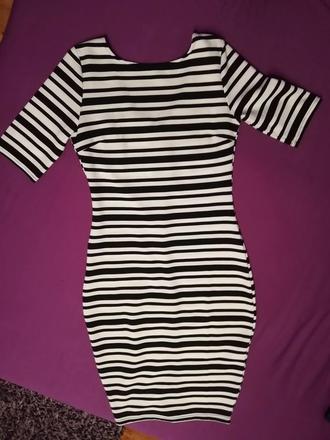 Pasikavé šaty, amisu,l