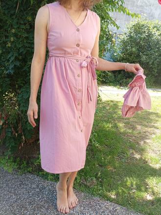 Mama šaty, m