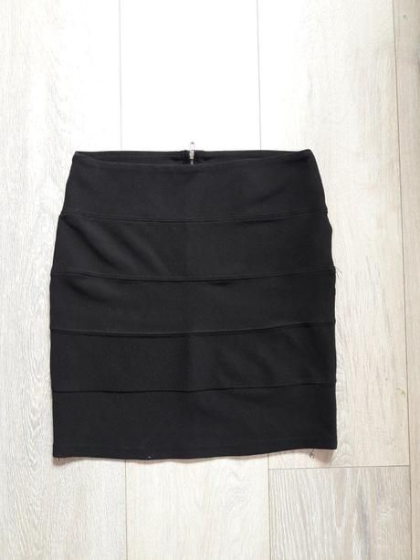 Elastická mini sukňa, veľ. xs, amisu,34