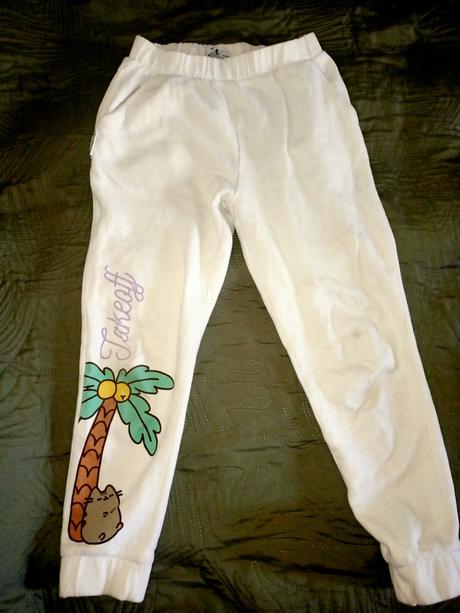 Mix oblečenia, 122–134