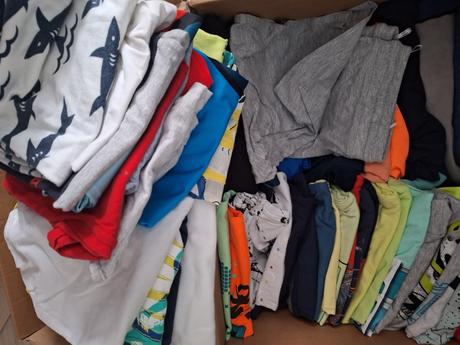 Balík oblečenia, 158–170