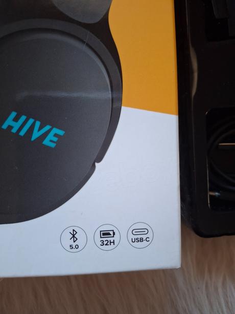 Štýlové bezdrôtové slúchadlá na uši niceboy hive x, 