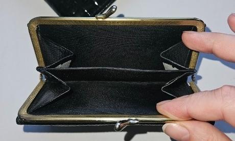 Malá čierna šikovná peňaženka, 