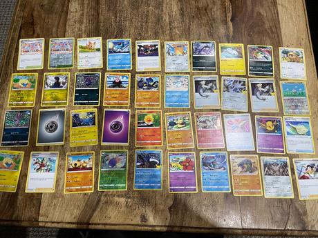 Pokemon karticky 164ks,