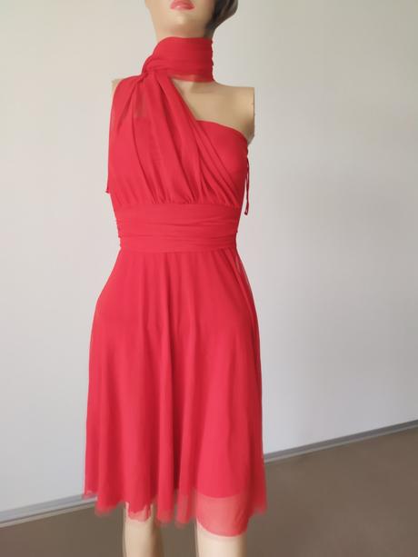 C 85 saty slavnostne cervene, s