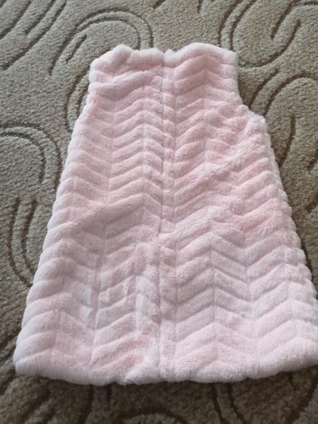 Mäkká teplá vesta, 104