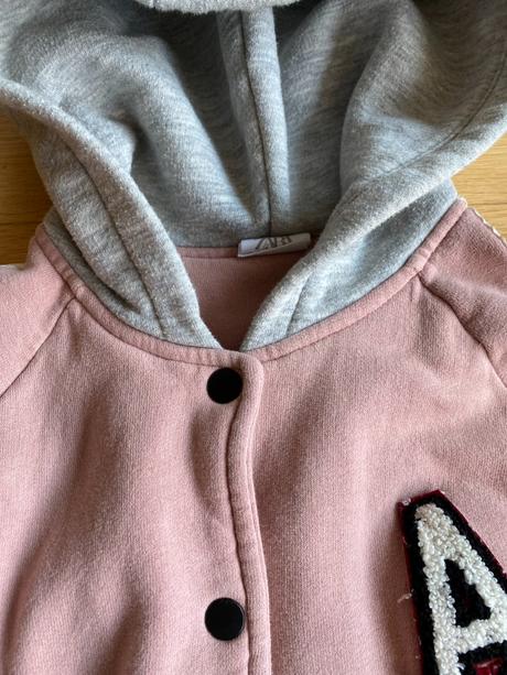 Bombera s kapucnou, zara,140