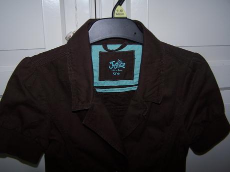 Sacko s kratkym rukavom do pasa, 140