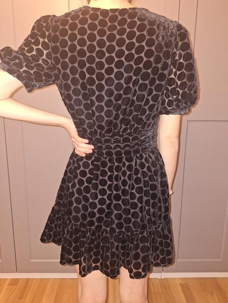 Zara zamatove mini saty, zara,m