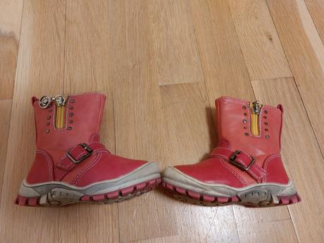 Čižmičky zn.bartuš veľkosť 22, 22