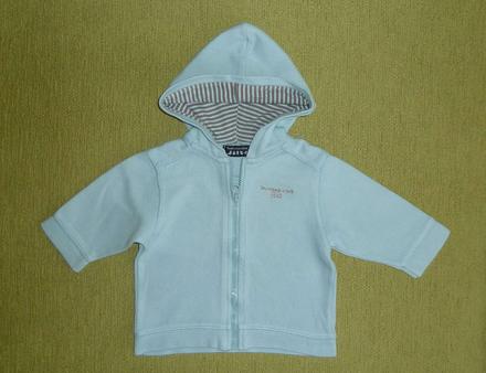 Mikina s kapucňou, 68