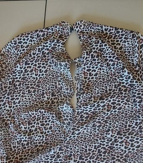 Leopardie šaty či top triedime šatník, m
