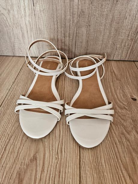 Dámske sandále, 42