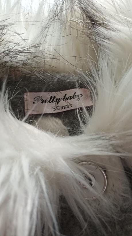 Nádherný luxusný kabátik s kožušinkou, 92