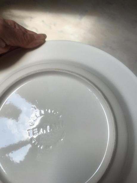 Glazúrovaná farebná misa, 