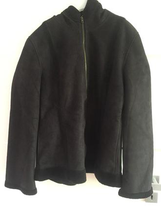 Kožuštek s kapucou, 38