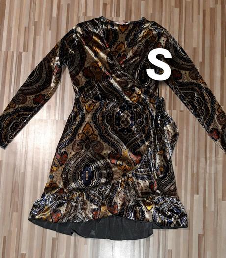 Šaty sviatocne s, s