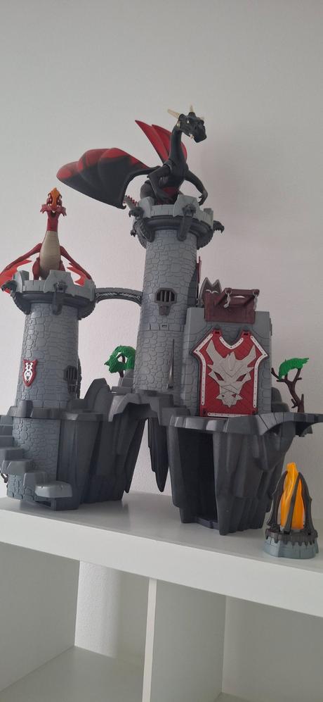 Playmobil obrovský hrad, 