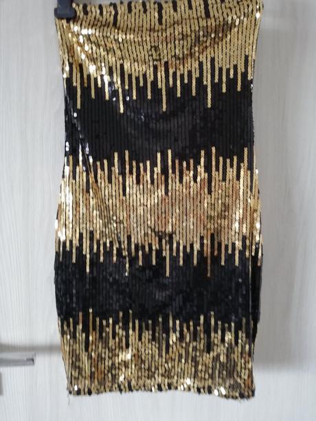 Šaty flirtované, new yorker,34