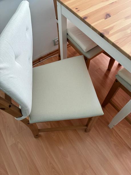 Jedalensky stol so 6 stolickami ikea, 