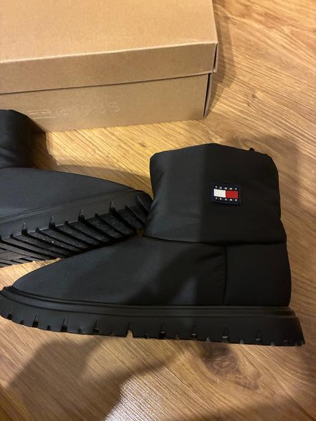Snehule hilfiger, tommy hilfiger,36