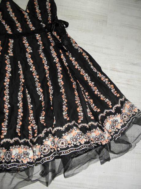 Šatičky, miss selfridge,40