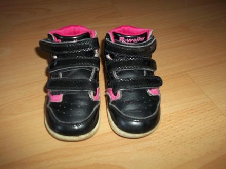 Tenisky r-walker., 22