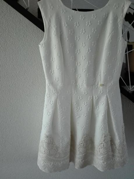 Dámske šaty  modello, 40