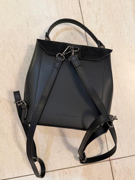 Lubive elegantny ruksak, 