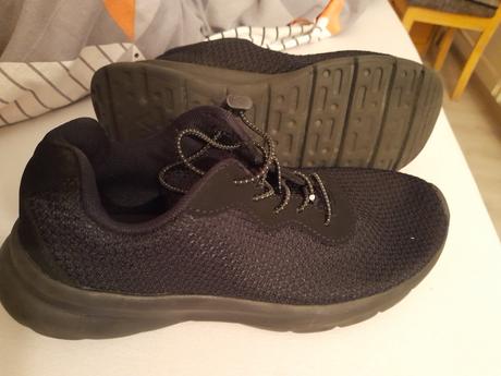 Mam na predaj tenisky, deichmann,38