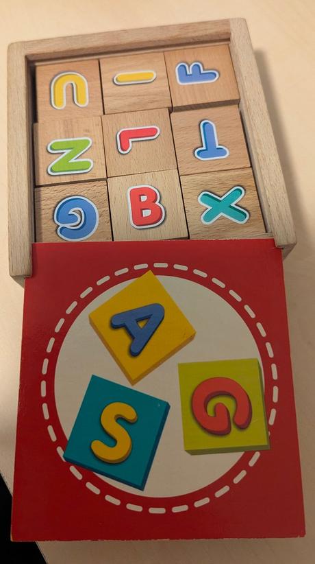 Drevená abeceda, 