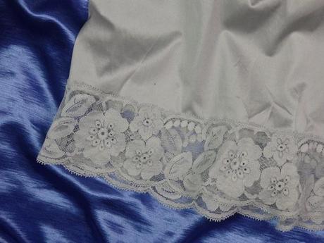 Luxusná spodná košielka, 38