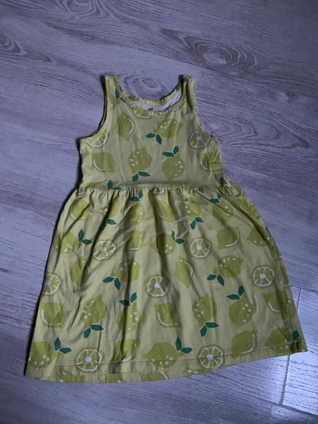 Saty s citronikmi alebo stdieckove zn. h&m, h&m,116