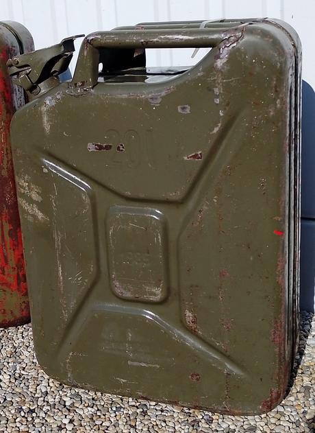 Kovové kanistre - bandasky, 