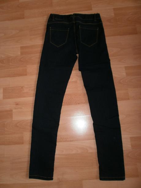 1x oblečené džegínsy 158/164, takko,158