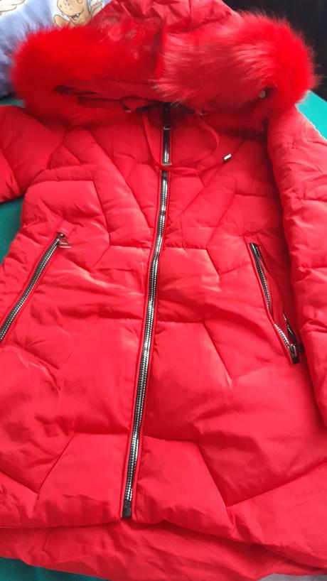 Zimna bunda, s