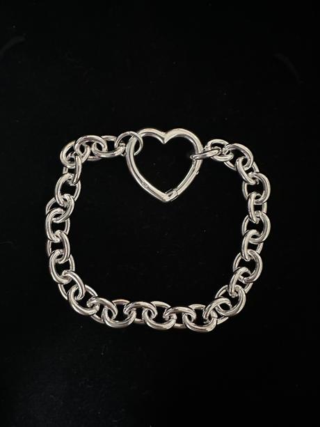 Strieborný náramok so srdcom,