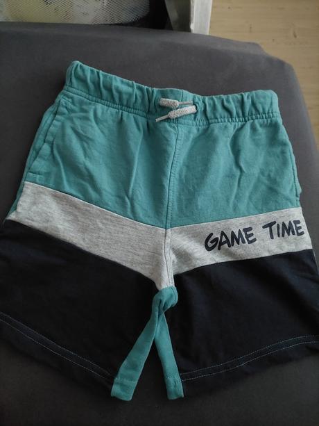 Kraťase game time, 110