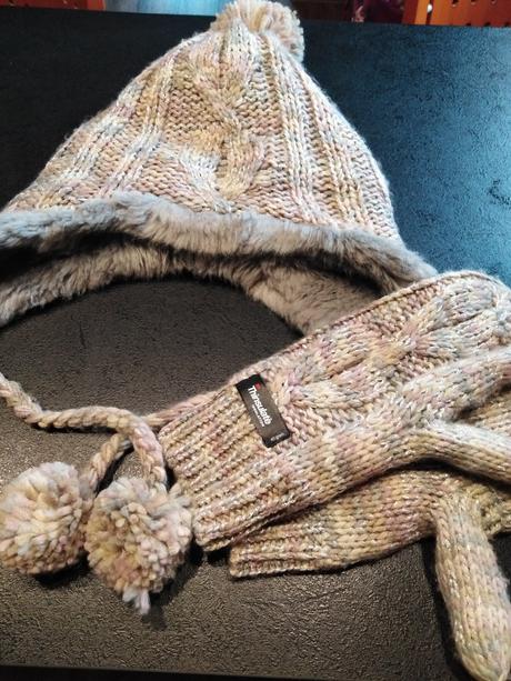 Čiapka a rukavice, f&f,s