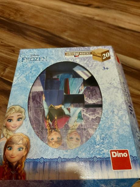 Drevené kocky frozen,