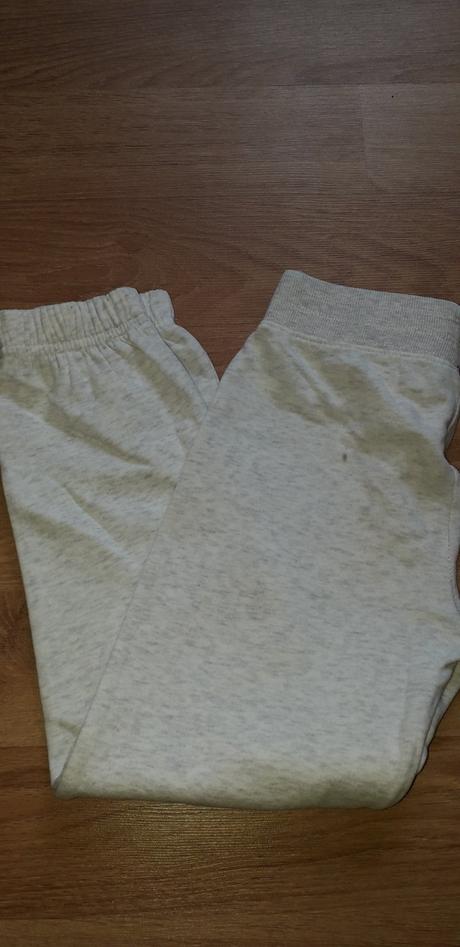 Svetlosivé tepláky next 82, next,122