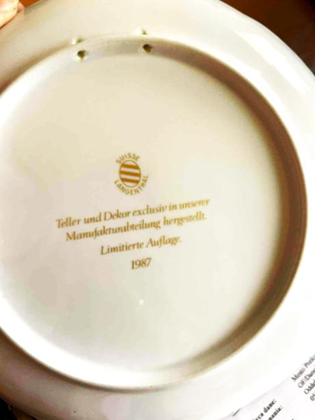 Starožitný tanier,