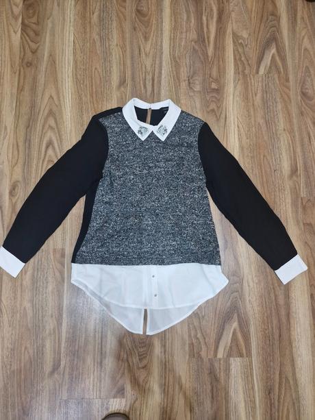 Svetrik s koselou v 1, atmosphere,38