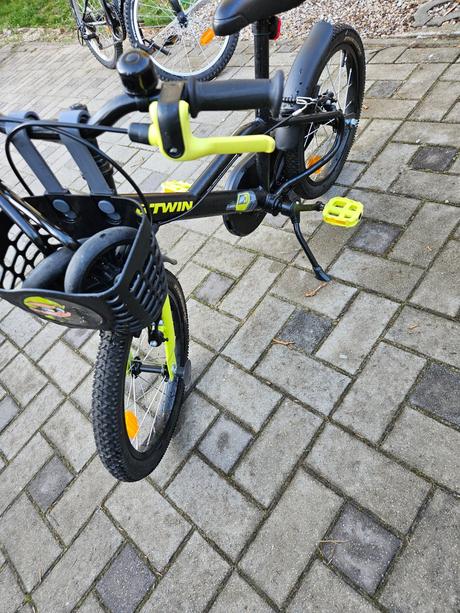 Bicykel  b twin 500 dark hero, 16